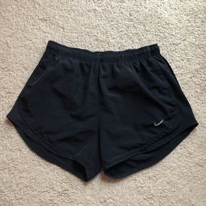 Women’s Nike dri-fit shorts M